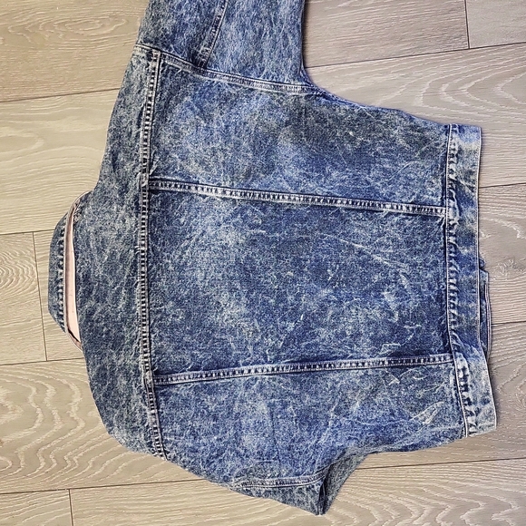 MARIPOSA Vintage Acid-Barbie Denim Jean Jacket with Pink Stitching - Picture 8 of 9